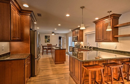 Winter Haven Casa | ¡NUEVO! Winter Haven Home w / Dock y jacuzzi!
