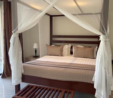 Liwonde Hotel | Waters Edge Liwonde