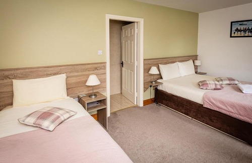 Kenmare Casa | Watersedge Seaviews
