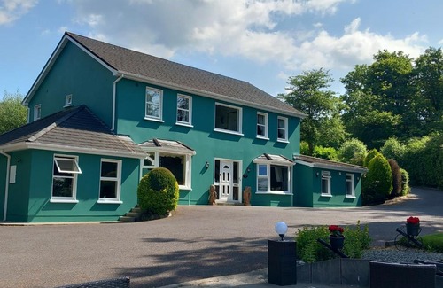 Kenmare Casa | Watersedge Seaviews