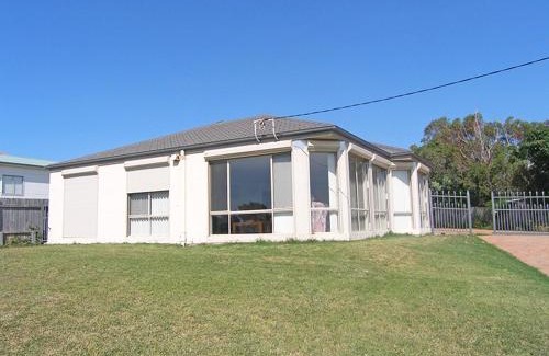 Orient Point Casa | Waterview House