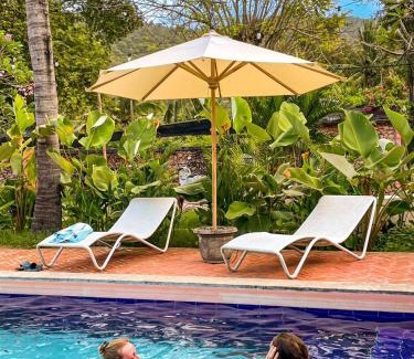 Kuta Cama Y Desayuno | Wave Inn - beach house