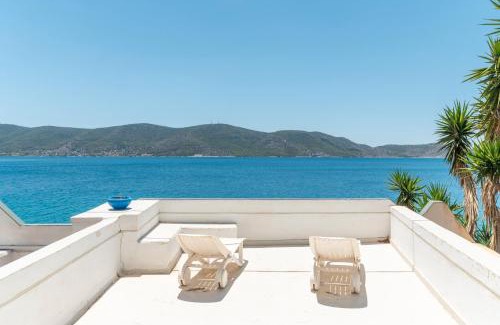 Salamis Casa | Wavedance Accommodation