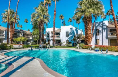 Palm Springs Apartamento | Waverly Palms - 8340