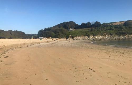 Maenporth Apartamento | Waves at The Beach House