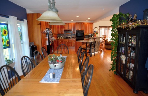 Lemont Casa | Somos ... muy cerca de todo en State College!