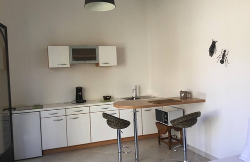 Aurons Casa | Le daremos la bienvenida en un pueblo típico en el corazón de la Provenza