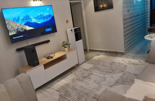 Naivasha Apartamento | Weber Generations 2 bedrooms Accommodation -R & R Cozy Homes