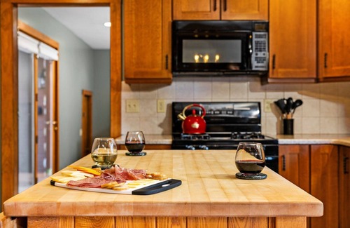 Bellaire Casa | Weber | Traeger | Beach | Hot Tub | Sauna | Pool