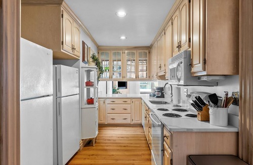 Butler Casa | Suite Retreat Downtown. A una cuadra de Main St. A pie de restaurantes y tiendas.