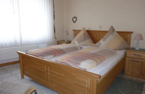 Reil Casa | Weingut-Brennerei-Gästehaus Emil Dauns