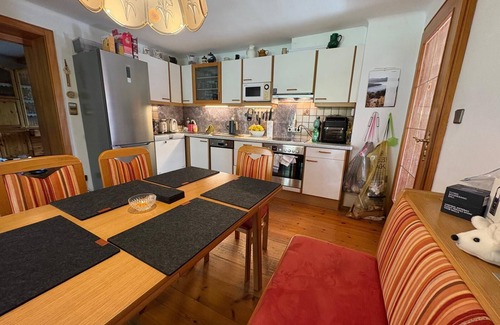 Spittal an der Drau Casa | Welcome to Capybara House! Near to ski lift and adventure pool, up to 7 people