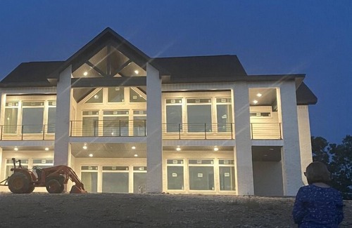 Hot Springs Village Casa | Welcome to Blue Mountain View Cozy 1-bedroom Guest house with WiFi, AC