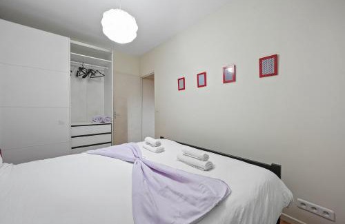 Adamville Apartamento | Welcome to Village Parisien 2