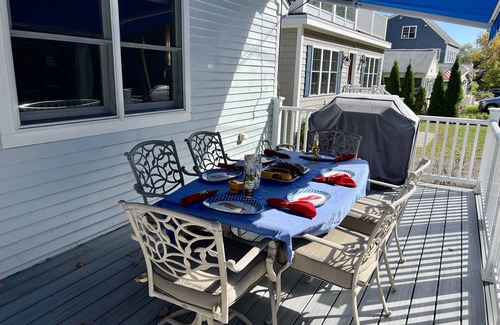 York Beach Cabaña | Welcome to Johnny's Vintage Gem