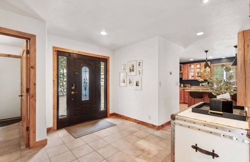 Breckenridge Casa | Welcome to Kindred Luxury Chalet in Breckenridge Hot Tub Pets Full Redesign