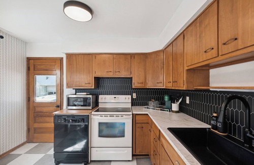 Toledo Casa | Welcome to Lakeside Magnolia Cottage