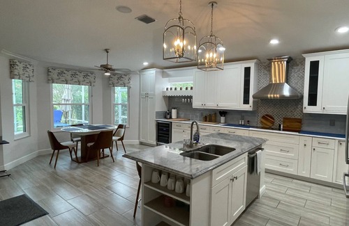 The Villages Casa | Welcome to Luxury Living in The Villages! Private Pool & Golf Course View