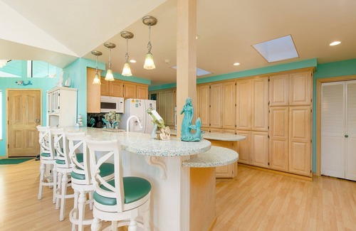 McKinleyville Casa | Welcome to Mermaid Cove: Your Luxurious Oceanfront Retreat