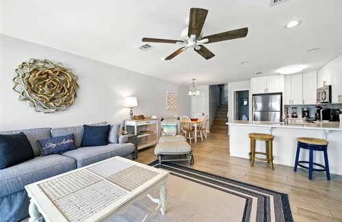 East End Casa | Welcome to Ocean Mile H-8!