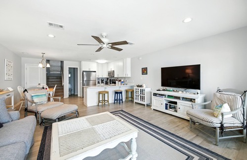 East End Casa | Welcome to Ocean Mile H-8!
