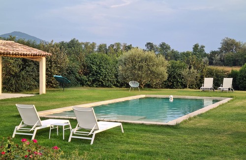 Montmeyran Apartamento | BIENVENIDOS a nuestra cabaña. 5 PERS. En la campaña de Dromoise. Con piscina.