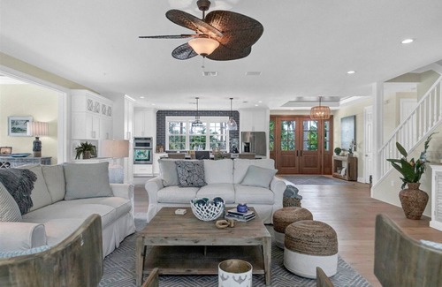 Boca Grande Casa | Welcome to Palm Paradise - 3 bed 3 bath pool home located near the historical downtown area of BG!