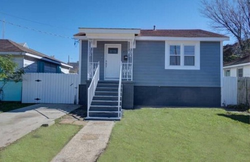 Whitney Casa | Bienvenido a sevilla