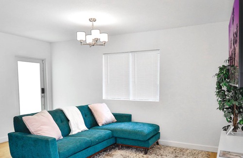 Gladeview Casa | Welcome to the beautiful remodeled Miami Paradise
