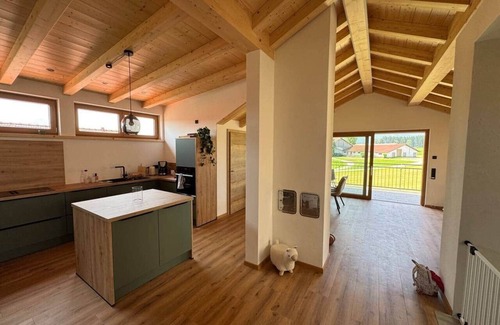 Schraden Apartamento | Welcome to the "Gams im Glück" vacation apartment - Allgäu mountain view included