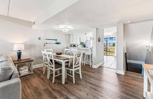 St. George Island Casa | Welcome to Villa E-5!