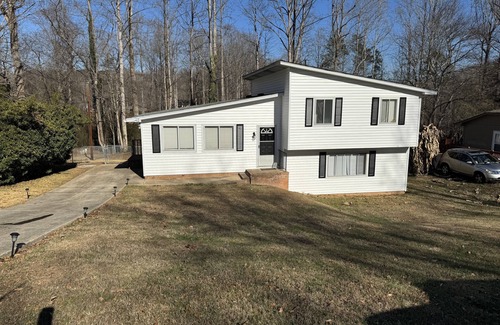 Travelers Rest Casa | Welcome to Wendfield in beautiful Travelers Rest!