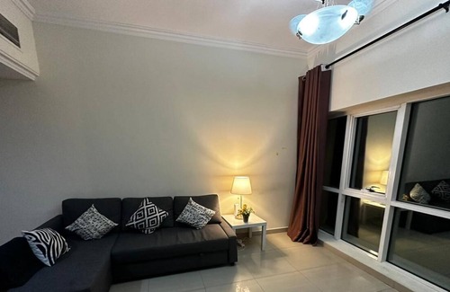Al Barsha 1 Apartamento | Welcome to your home away from home in the vibrant city of Dubai. Near MOE