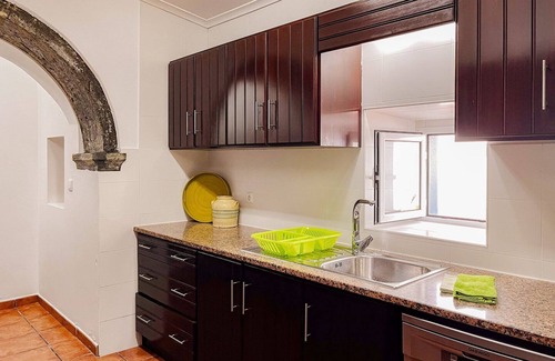 Caloura Casa | WelcomeBuddy - Casa Tia Néné - Green Glassyard