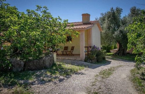 Dorgali Apartamento | Welcomely - Country House Muristene- Iris