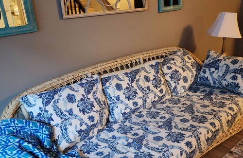 Coos Bay Apartamento | Welcoming 2-bedroom apartment with WiFi in Coos Bay