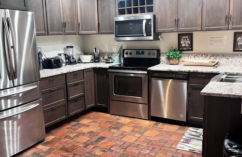 Eustis Casa | Welcoming 4-bedroom country house with AC in charming Eustis