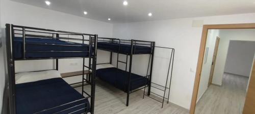 Igualada Apartamento | Welcoming Apartment in Igualada - 65.2 m² - 8 people