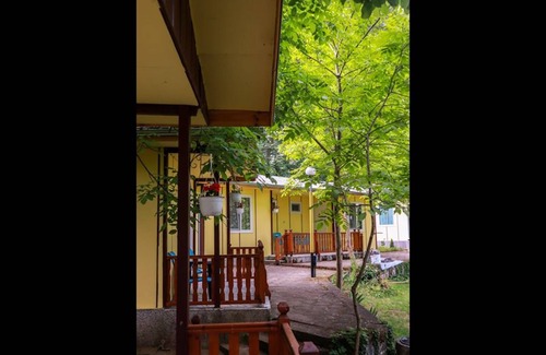 Kamena Casa | Welcoming Bungalow in Petrich