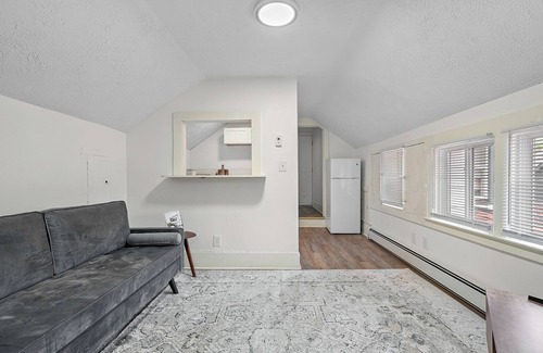Battle Creek Apartamento | Welcoming Studio Apartment Just Steps Away From Historic Downtown Battle Creek