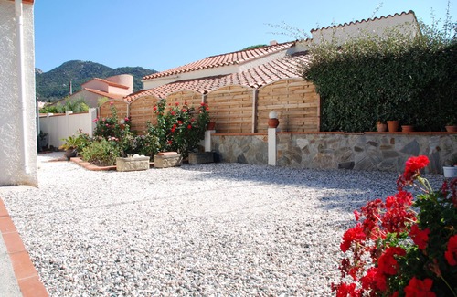 Sorede Apartamento | Apartamento en planta baja bien equipado en villa independiente, capacidad para 2/4, cl. 3⭐️⭐️⭐️