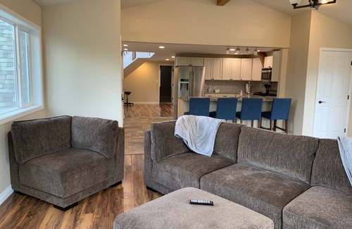 Miller Creek Casa | Well appointed residence with 3 bedrooms, 2.5 bath