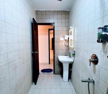 Jayanagar Apartamento | Well-equipped Apartments AC, WiFi, Smart TV & More