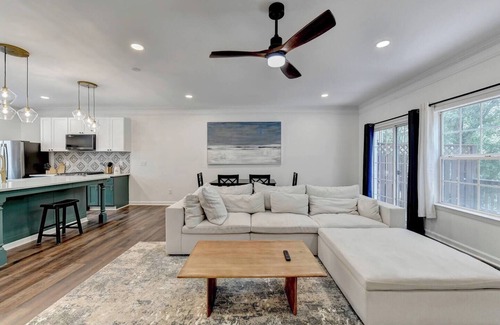 Johns Creek Casa | Well, Well, Wellsley. Townhouse