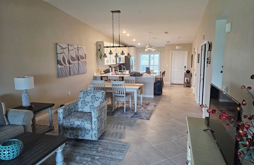 Venice Condominio | Wellen Park Golf & Country Club Spacious 2/2 Condo Monthly Rental in Venice Fl