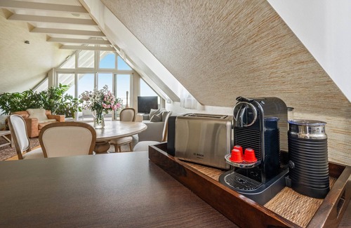 Rankwitz Apartamento | Wellness Apartment mit Pool, Sauna, Fitness und Wasserblick