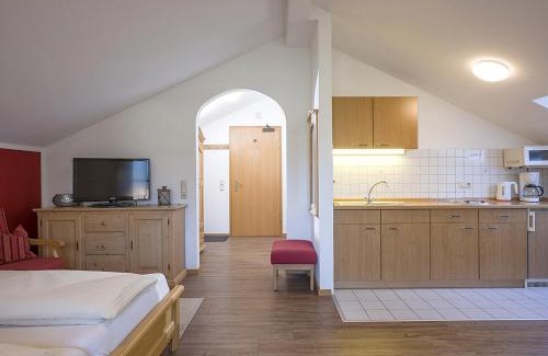 Oberaudorf Apartamento | Wellness Ferienwohnung mit Hallenbad und Sauna