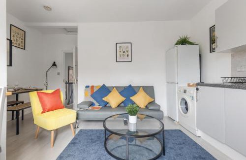 East Acton Apartamento | Wembley Royal Residence - Free Parking