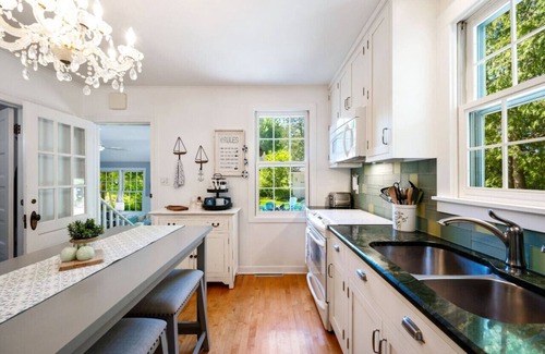 Ephraim Casa | Wes's Landing- Walk to Downtown Ephraim