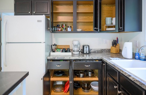 South Thomaston Casa | Weskeag Cottage - Arcade, Fire Pit, Clean, Bright, Nearby Coastal Activities